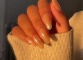 Shop Hailey Bieber’s Glazed Donut Nails!