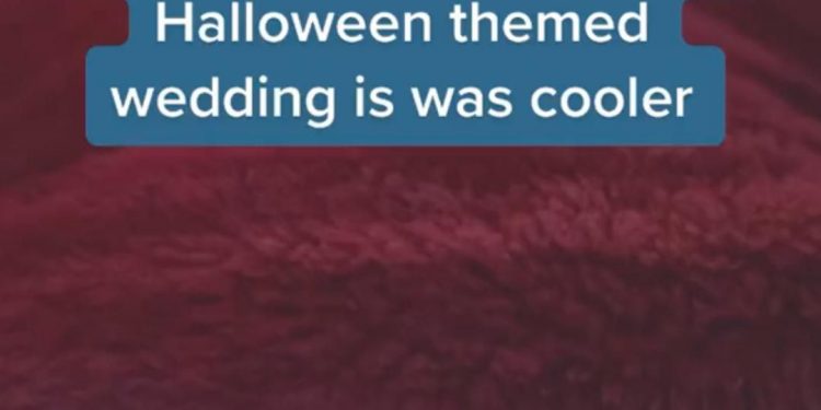 HALLOWEEN THEMED WEDDING